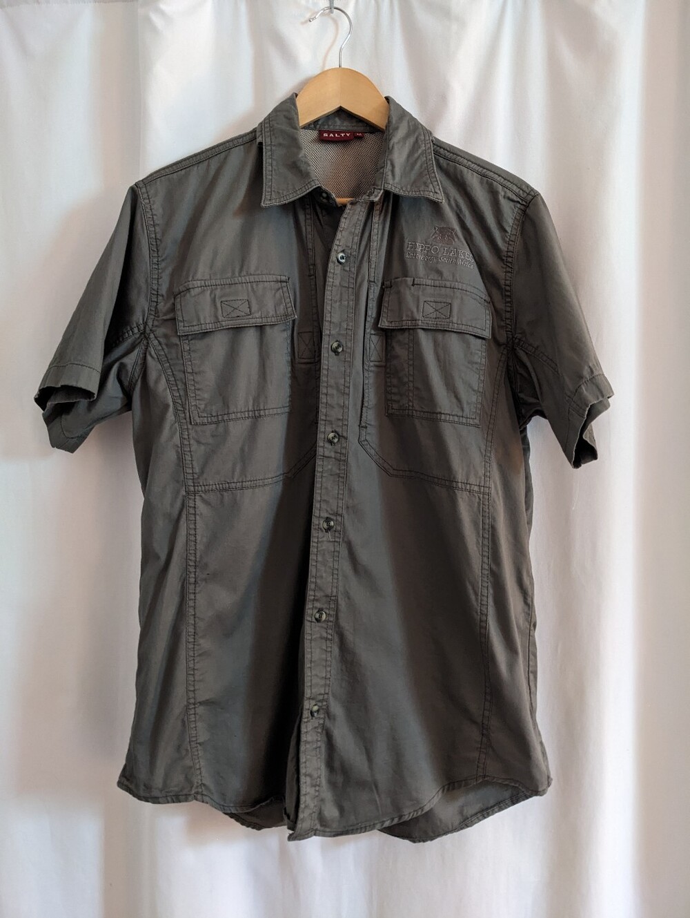 Salty Safari Bush Button Down Shirt Men Medium Short Sleeve Hippo Lakes Logo